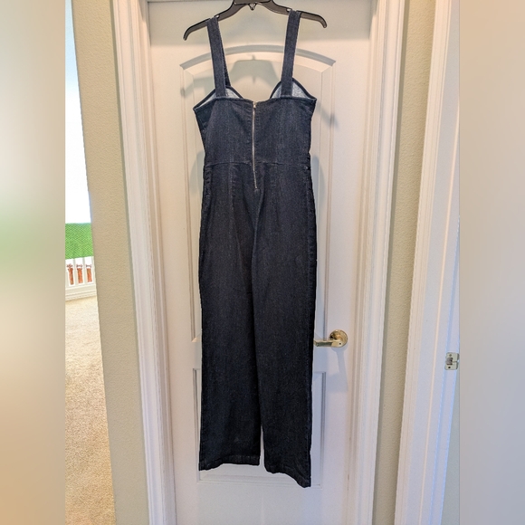 EXPRESS denim sweetheart jumpsuit. Size M. - Picture 2 of 3